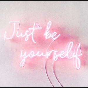 Meet your Posher, Makaila